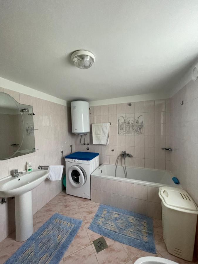 Apartment Benky Pićan מראה חיצוני תמונה